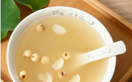 冬日圍爐時光，一碗野生葛粉撫平滿身燥意